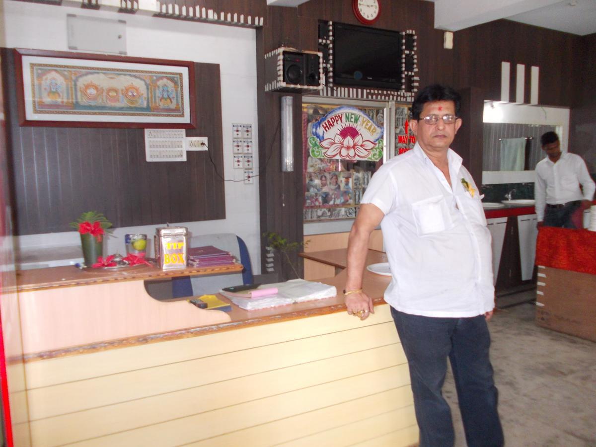 Hotel Sun Plaza-Near Konark Sun Temple- Couple Friendly-Best Choice Of Travellers Exterior photo
